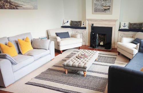 Bexhill-on-Sea Casa | 4 Bed in Bexhill on Sea 77602