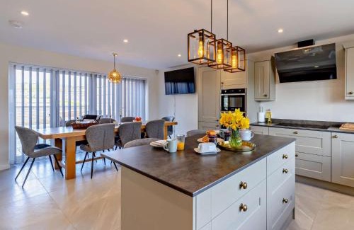 Bishops Castle Casa | 4 Bed in Bishops Castle 94072