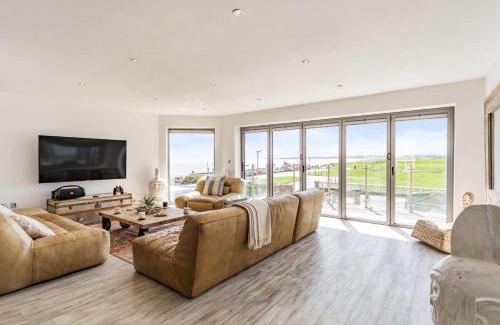 Blyth Casa | 4 Bed in Blyth 87734