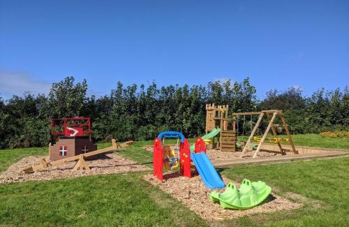 Milton Damerel Casa | 4 Bed in Bude 77663