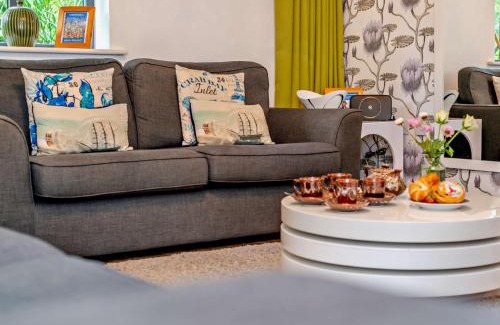 Charlestown Casa | 4 Bed in Charlestown 41199