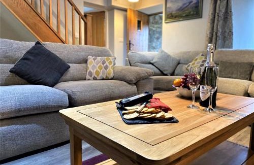 Llanrwst Casa | 4 Bed in Conwy 66510