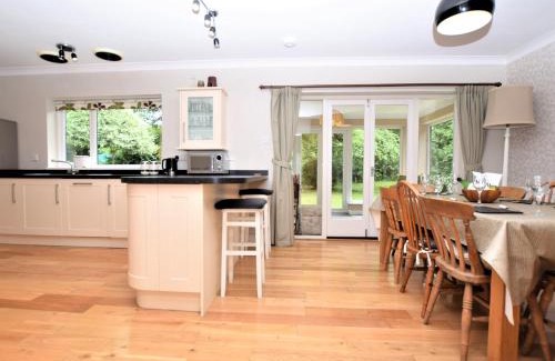 Cromer Casa | 4 Bed in Cromer KT116
