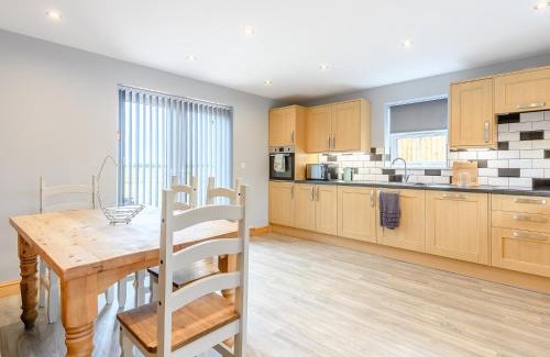 Mablethorpe Casa | 4 Bed in Mablethorpe 78453