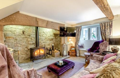 Middleham Casa | 4 Bed in Middleham 83260