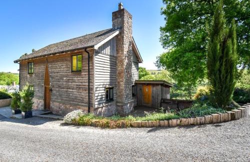 Newtown Casa | 4 Bed in Newtown 48641