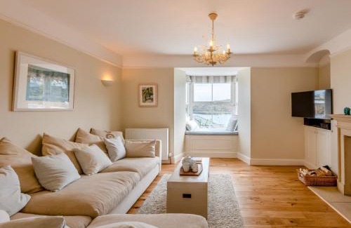 Polruan Casa | 4 Bed in Polruan PC044