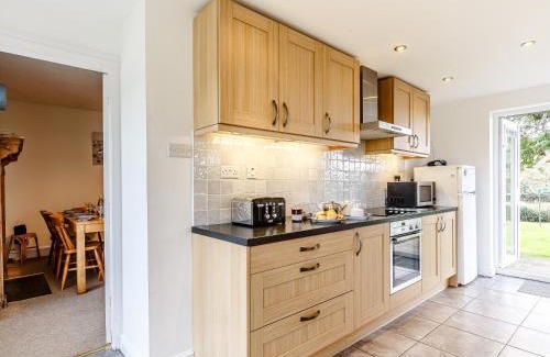 Helford Passage Casa | 4 Bed in St Keverne TVALL