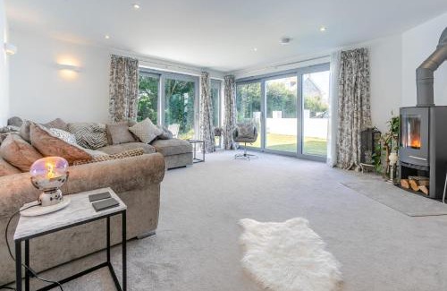 St Merryn Casa | 4 Bed in St. Merryn oc-s32624