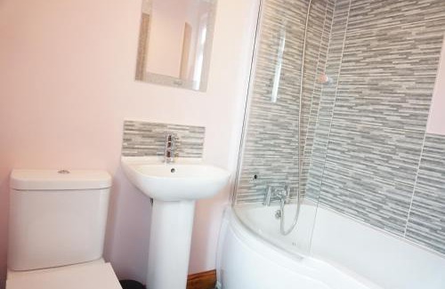 Earlham Casa | 4 bed Semi Detached House