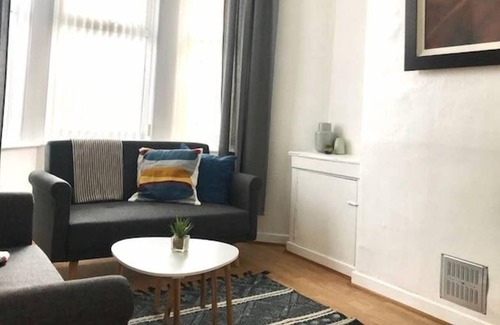 Belfast Casa | 4 bed Townhouse