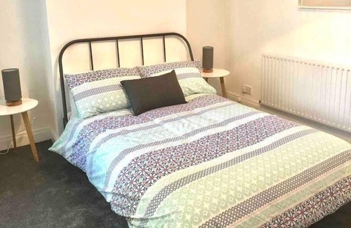 Belfast Casa | 4 bed Townhouse