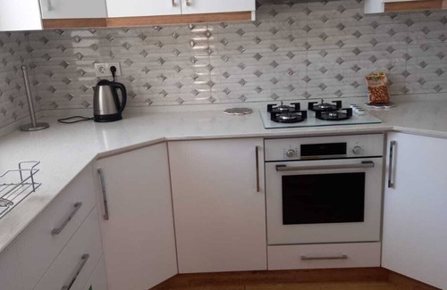 Hisaronu Villa | Villa de 4 dormitorios con piscina privada y vistas a la montaña. 5 minutos a pie de Hisaronu