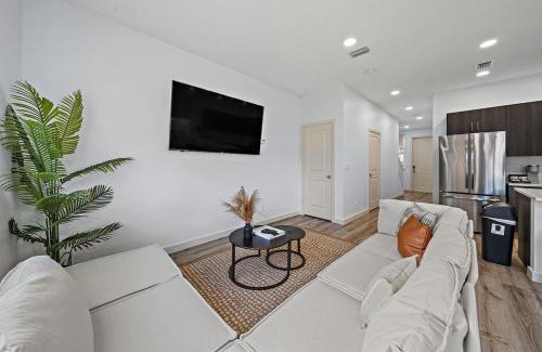 Riviera Beach Casa | 4-bed Wpb Home Near 95, Airport, Dt & Beaches