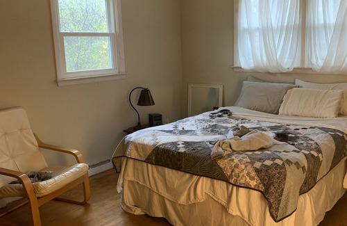 Cayuga Heights Casa | 4 bedroom 1 1/2 bath house directly on the Cornell bus line for graduation rent