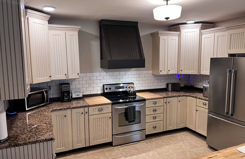 Marklesburg Casa | 4 Bedroom, 2.5 Bath, Historic Home, 2 mins. to Raystown Lake!