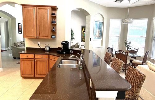 Braden River Casa | 4 Bedroom, 4 Bathroom Family Home with Salt Water Pool on Golf Course