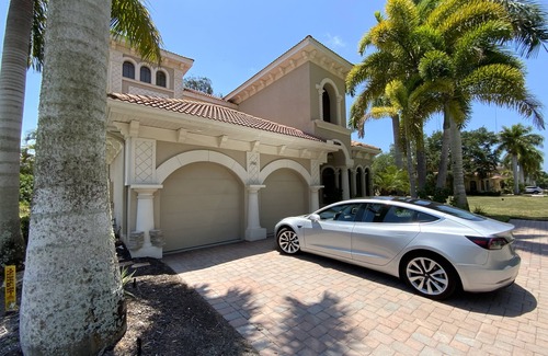 Vamo Casa | 4 bedroom, 6 bath, 10 min from Siesta Beach