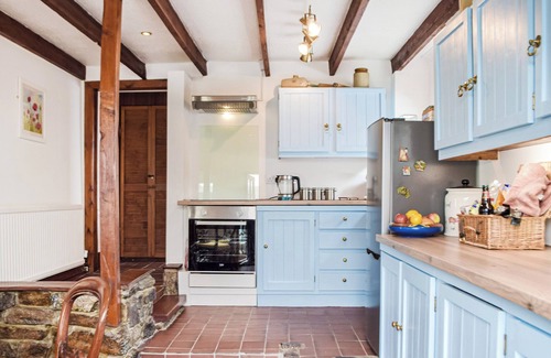 Llanelli Cabaña | Alojamiento de 4 habitaciones en Pwll near Llanelli