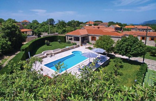 Konavle Casa | 219 m² Casa ∙ 4 habitaciones ∙ 8 personas