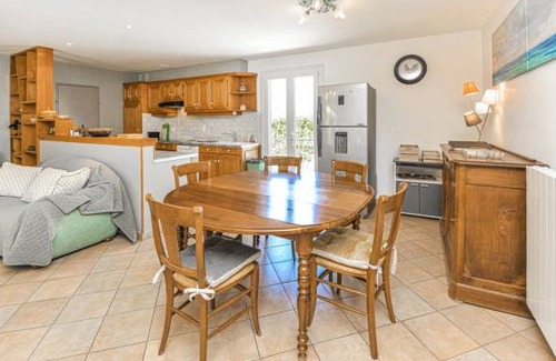 Eyragues Casa | 4 bedroom accommodation in Eyragues