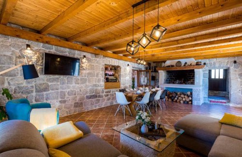 Gromaca Casa | 204 m² Casa ∙ 4 habitaciones ∙ 8 personas