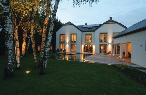 Christnach Casa | Alojamiento de 4 habitaciones en Christnach