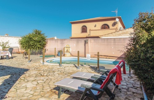 Antequera Casa | Alojamiento de 4 habitaciones en Antequera