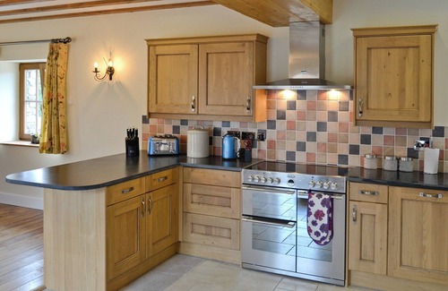 Felinfach Cabaña | Alojamiento de 4 habitaciones en Mydroilyn, near Aberaeron