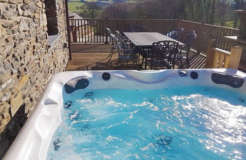 Felinfach Cabaña | Alojamiento de 4 habitaciones en Mydroilyn, near Aberaeron