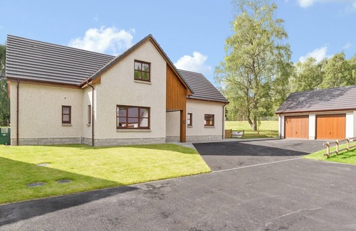 Aviemore Cabaña | Alojamiento de 4 habitaciones en Aviemore