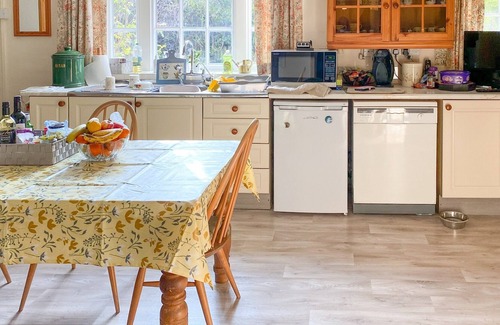 Brandon Cabaña | 4 bedroom accommodation in Santon Downham, near Brandon