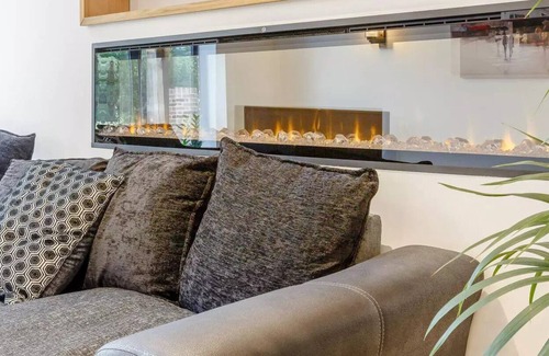 Irstead Cabaña | 4 bedroom accommodation in Fleggburgh, near Great Yarmouth