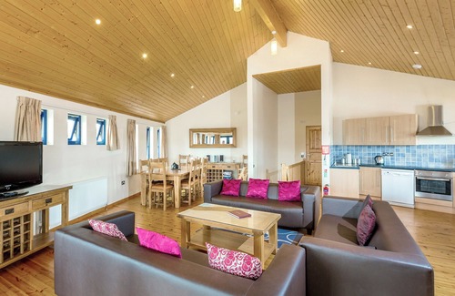 Hoveton Cabaña | Alojamiento de 4 habitaciones en Wroxham, near Norwich