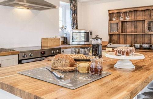 Zeals Cabaña | 4 bedroom accommodation in Zeals, near Mere