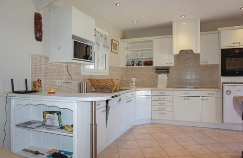 Cruzy Casa | Alojamiento de 4 habitaciones en Cruzy