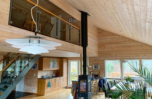 Lindesnes Casa | Impresionante casa de 4 dormitorios en.