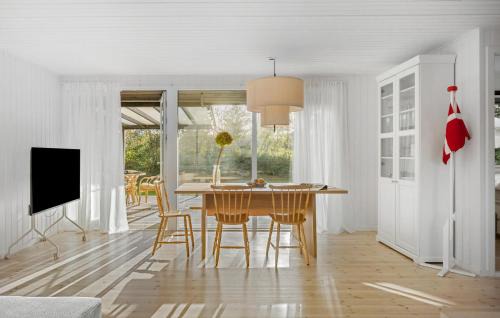 Kramnitse Casa | 4 Bedroom Amazing Home In Rødby