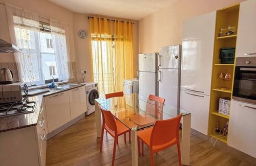 Msida Apartamento | 4-bedroom apartment 5 minutes from Paceville