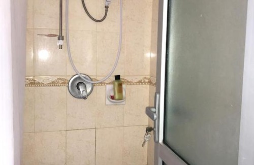 Bamburi Apartamento | 4 Bedroom Bamburi Villa with Swimming pool BOT
