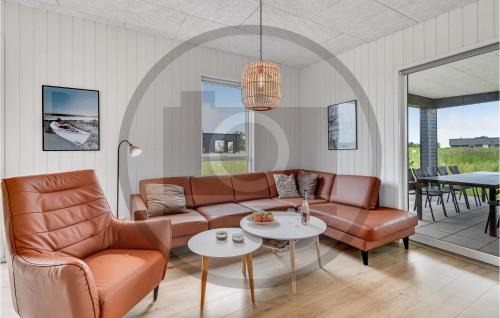 Hjarbæk Casa | 4 Bedroom Beautiful Home In Løgstrup