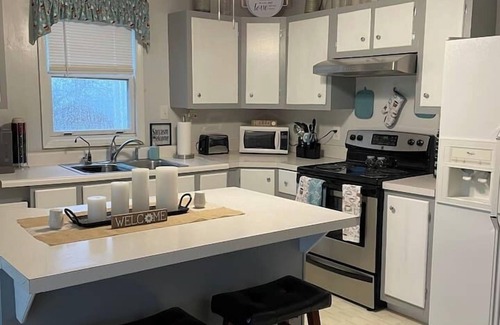 Gravois Mills Cabaña | 4 Bedroom Comfortable Cottage