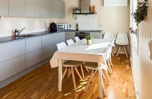 Lindesnes Casa | Acogedora casa de 4 dormitorios en.