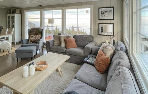 B Casa | 4 Bedroom Cozy Home In Bø I Telemark
