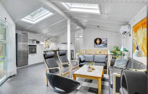 Klint Casa | 4 Bedroom Cozy Home In Nykøbing Sj