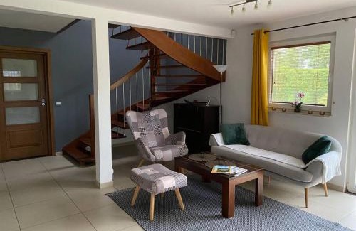 Goczałkowice Dolne Apartamento | 4 Bedroom family house with access to a hot tub
