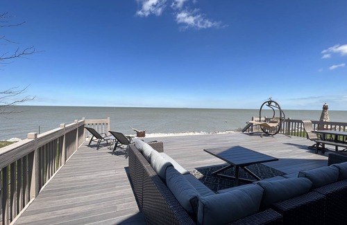 Curtice Casa | Casa familiar de 4 dormitorios en el lago Erie