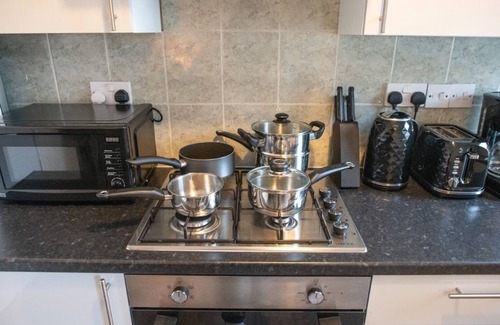 College Park and Old Oak Apartamento | 4 Bedroom Flat with high-speed Wi-Fi in North Acton Ealing West London