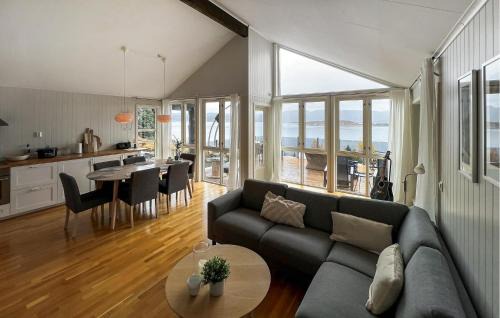 Bjugn Casa | 4 Bedroom Gorgeous Home In Bjugn