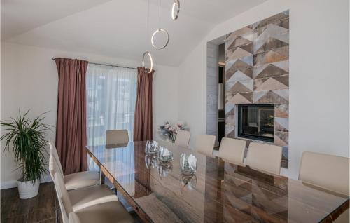 Poljica Casa | 4 Bedroom Gorgeous Home In Krk